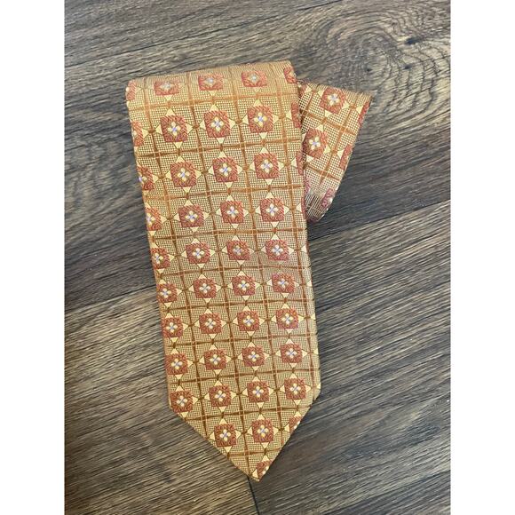 Ike Behar 100% Silk Mens Neck Tie Orange Gold Geometric Design - Picture 1 of 12